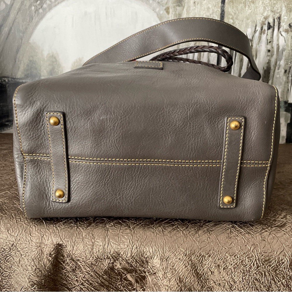 🩶🤎LG Dooney and Bourke Hattie Drawstring Bag Florentine Leather -Charcoal- $528 - Picture 9 of 16
